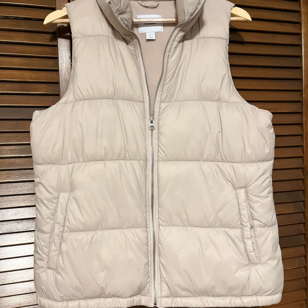 Old Navy Light Beige/Blush Puffer Vest